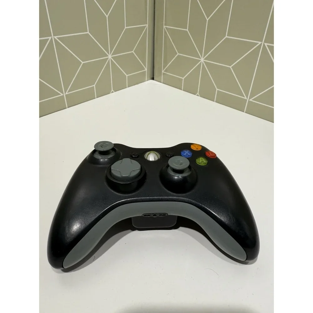 XBOX 360 Wireless‎ Controller - X801769-026 used